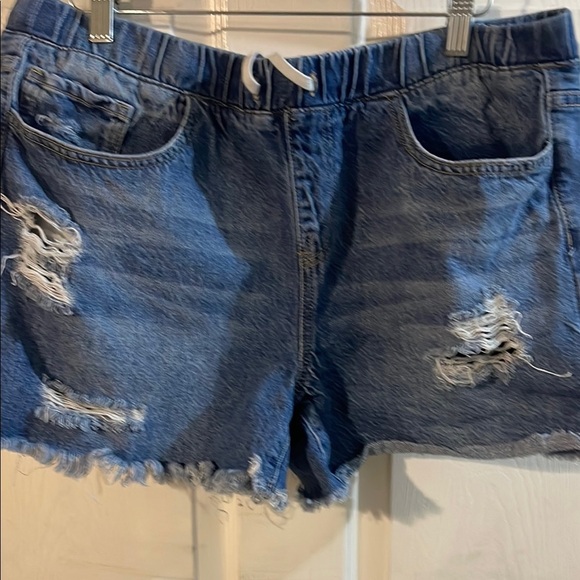 YMI Distressed Denim Jean Shorts - Picture 2 of 7